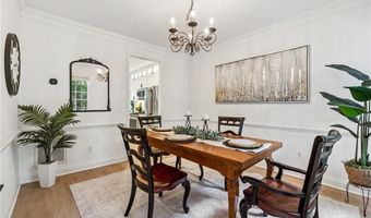 370 Longwood Ln, Alpharetta, GA 30004