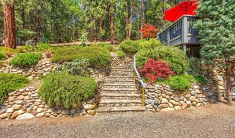 309 Granite St, Ashland, OR 97520