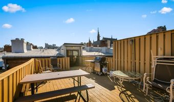 18 E MADISON St 4, Baltimore, MD 21202