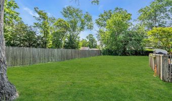 236 Longboat Ave, Beachwood, NJ 08722