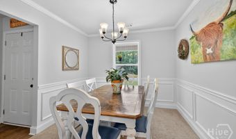 151 Rolling Woods Ln, Hull, GA 30646