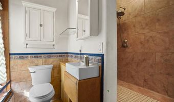 92 Sandia Cyn, Arroyo Hondo, NM 87513