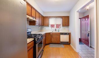 15 Quarry Village Rd 15, Cheshire, CT 06410