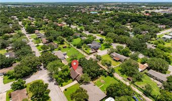 1224 Roosevelt Dr, Alice, TX 78332