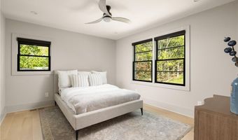 2469 River Oak Dr, Decatur, GA 30033