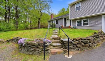 1185 Bay Rd, Amherst, MA 01002