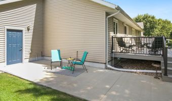 1312 NE 15th Ave, Aberdeen, SD 57401