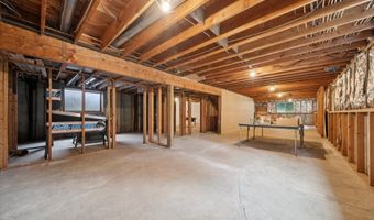 12834 EHLEN Rd, Aurora, OR 97002