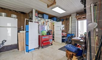 146 Elaine Dr, Bay St. Louis, MS 39520