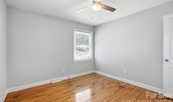 717 Crater St, Charlotte, NC 28205