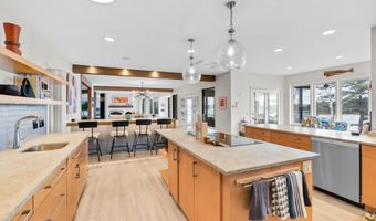 105 Mill Island Rd, Arrowsic, ME 04530