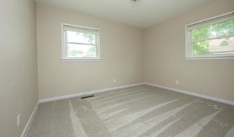 615 Pine St, Allison, IA 50602
