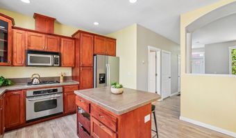 16236 SW GAGE Ln, Beaverton, OR 97006