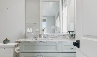 25 Sandspur Trl, Bald Head Island, NC 28461