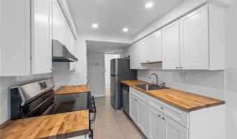 208 MAGNOLIA Ave A, Anna Maria, FL 34216