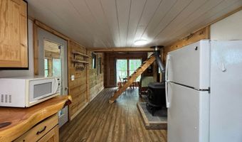 6 Maple Dr, Abbot, ME 04406