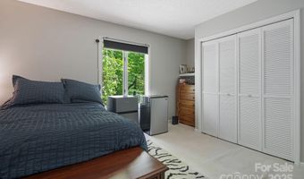 6 Brook Forest Dr, Arden, NC 28704