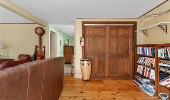 217 S Pleasant St, Bradford, VT 05033