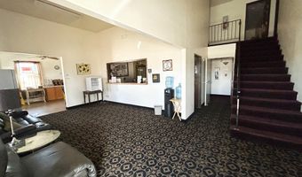 1025 E 4th St, Ainsworth, NE 69210
