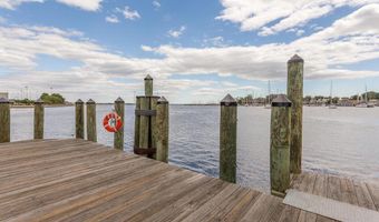 135 BRENT Rd, Arnold, MD 21012