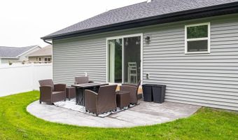 2240 E HONEYGOLD Ct, Appleton, WI 54913