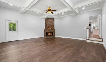 10514 E Brainerd Rd, Apison, TN 37302