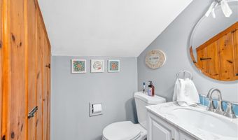 1812 Old Louisquisset Pike, Lincoln, RI 02865