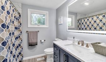 12485 N Lawn Ct, Alden, NY 14004