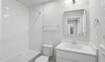 6924 ROCKLEDGE Dr, Bethesda, MD 20817