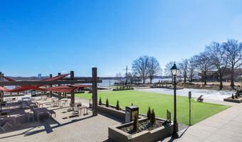 811 GIBBON St, Alexandria, VA 22314