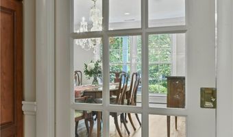 91 Cindyann Dr, East Greenwich, RI 02818