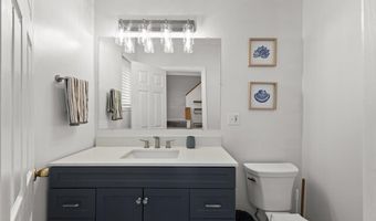 84 Roundhouse Rd, Bourne, MA 02532