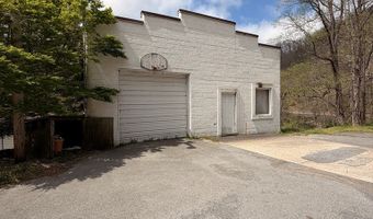4583 COAL RIVER Rd, Arnett, WV 25007