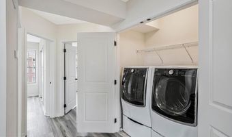 22635 NAUGATUCK Sq, Ashburn, VA 20148