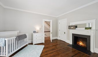 75 W Broadway, Bangor, ME 04401