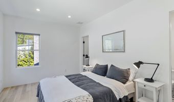 13 Sunswyck Rd, Darien, CT 06820