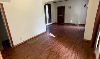 135 WEED St, Antigo, WI 54409