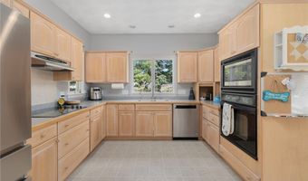 160 Kingston Rd, Exeter, RI 02822