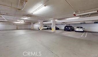 1176 Wellesley Ave 1, Los Angeles, CA 90049
