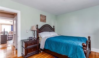 26 Dover Ave, East Providence, RI 02914