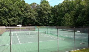 8605 ARDFOUR Ln, Annandale, VA 22003