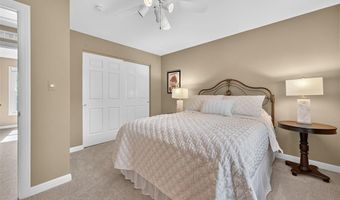 1351 Rusticview Dr, Ballwin, MO 63011