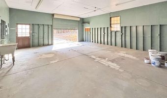 239 Gallery Ct, Acworth, GA 30101