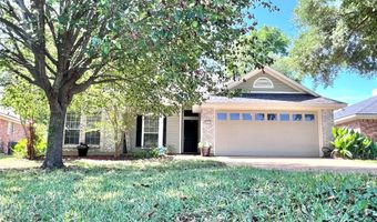 311 S Parkridge Dr, Benton, LA 71006