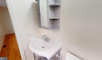 4025 CHELMONT Ln, Bowie, MD 20715