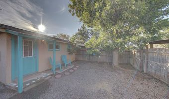 405 W Avenue E, Alpine, TX 79830