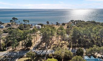 630 Seashore Dr, Atlantic, NC 28511