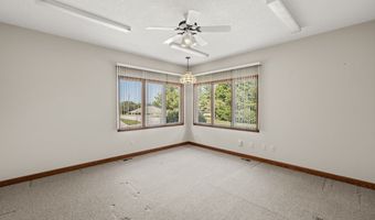 1403 Maple Dr, Adel, IA 50003