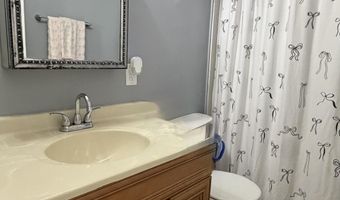 105 Sunset Dr, Bardstown, KY 40004