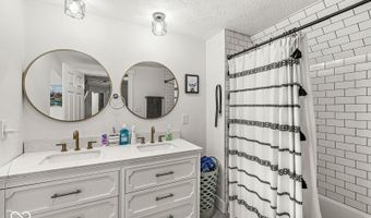 2 S 25th Ave, Beech Grove, IN 46107